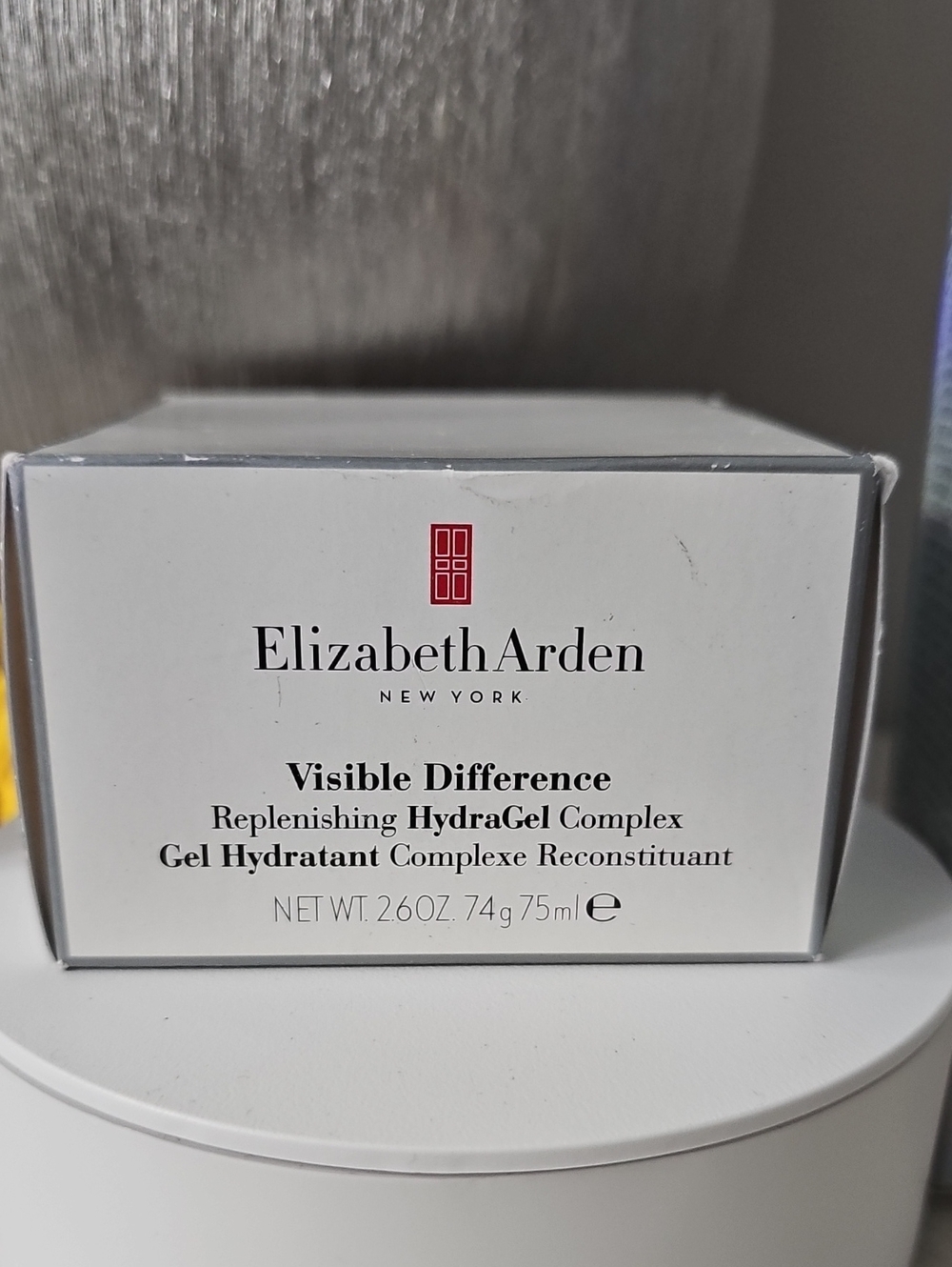 Elizabeth Arden Bundle - Picture 4 of 5
